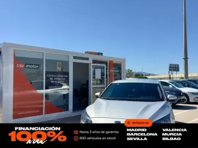Usado Ford Focus ST-Line X 125 CV (91 kW) 2022 Gris Berlina