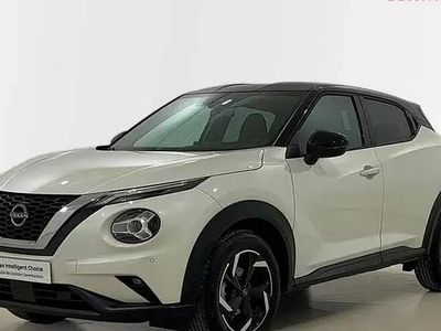 Lunar white midnight black Usado 2023 Nissan Juke N-Connecta SUV | 22.200 € (Un poco caro)