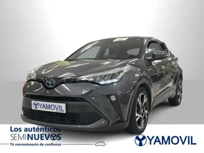 Usado Toyota C-HR Advance 122 CV (89 kW) 2023 Gris / plata SUV