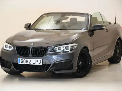 Usado BMW 218 136 CV (100 kW) 2021 Gris / plata Descapotable