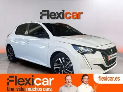 Usado Peugeot 208 Active 101 CV (74 kW) 2023 Blanco Utilitario