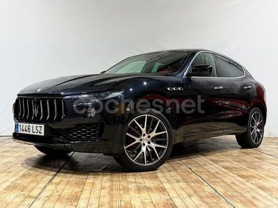 Usado Maserati Levante 275 CV (202 kW) 2016 Negro SUV