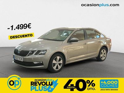 Usado Skoda Octavia Ambition 116 CV (85 kW) 2019 Beige Berlina