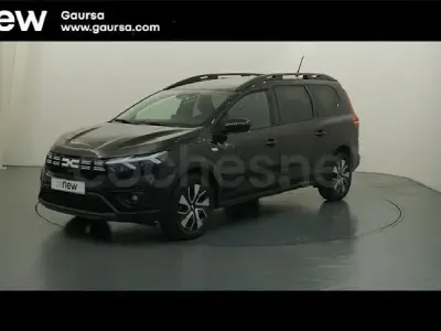 Usado Dacia Jogger Expression 100 CV (73 kW) 2025 Blanco Monovolumen