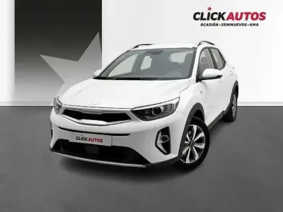 Usado Kia Stonic Active 101 CV (74 kW) 2026 Blanco SUV