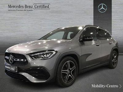Mountaingrau met. Usado 2022 Mercedes GLA200 AMG line SUV | 38.900 € (Precio justo)