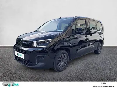Usado Citroën Berlingo 130 CV (95 kW) 2025 Negro Monovolumen