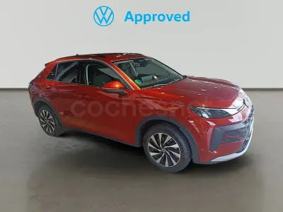 Nuevo VW T-Roc 116 CV (85 kW) 2026 Rojo SUV