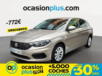 Usado Fiat Tipo Easy 95 HP (69 kW) 2018 Castanho Sedan