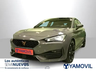 Usado Cupra Leon VZ 300 CV (220 kW) 2023 Gris / plata Berlina