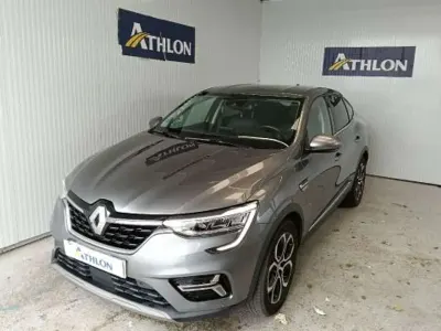 Usado Renault Arkana Zen 140 CV (102 kW) 2022 Gris SUV