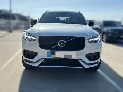 Usado Volvo XC90 R-Design 390 CV (286 kW) 2022 Blanco SUV