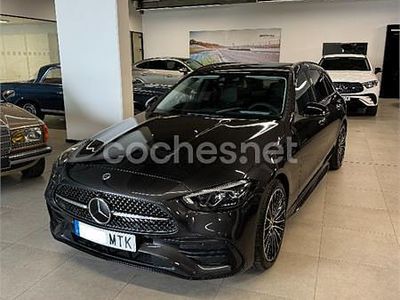 Usado Mercedes C220 200 CV (147 kW) 2024 Negro Familiar