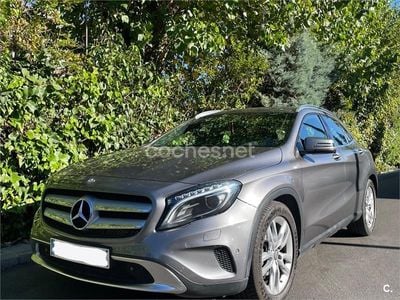 Usado Mercedes GLA220 Urban 170 CV (125 kW) 2014 Gris / plata SUV