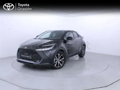 Usado Toyota C-HR Advance 140 CV (102 kW) 2025 Negro SUV