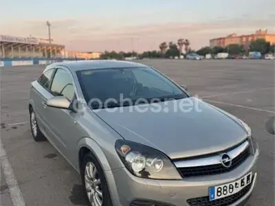 Brugt Opel Astra GTC Enjoy 90 HK (66 kW) 2007 Beige Sedan
