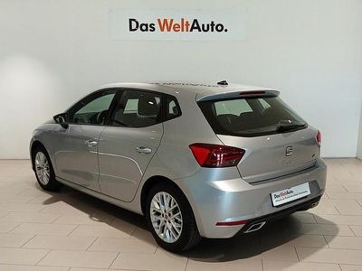 Gris plata Usado 2024 Seat Ibiza FR Utilitario | 18.200 € (Un poco caro)