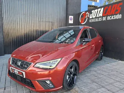Usado Seat Ibiza FR 110 CV (80 kW) 2020 Granate Utilitario