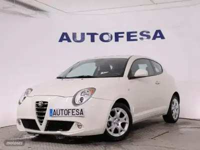 Usado Alfa Romeo MiTo 78 CV (57 kW) 2010 Rojo Utilitario