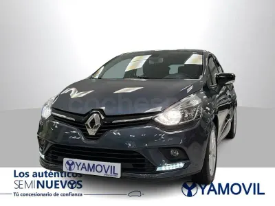 Usado Renault Clio IV LIMITED 90 CV (66 kW) 2018 Gris / plata Berlina