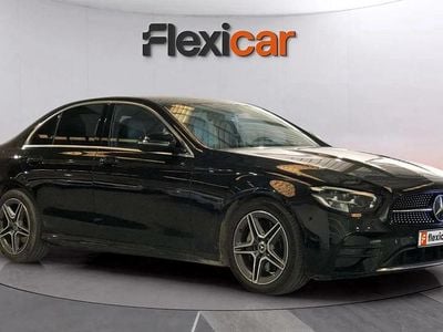 Usado Mercedes E220 194 CV (142 kW) 2021 Negro Berlina