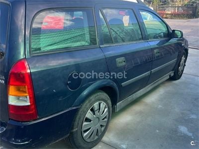 Usado Opel Astra Comfort 100 CV (73 kW) 2002 Azul Familiar