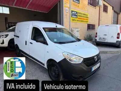 Usado Dacia Dokker Essentiel 109 CV (80 kW) 2020 Blanco Monovolumen