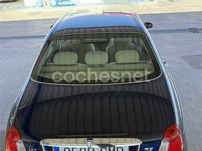Usado Rover 75 150 CV (110 kW) 2004 Azul Berlina
