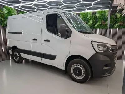 Usado Renault Master 150 CV (110 kW) 2021 Blanco Monovolumen