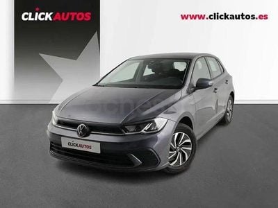 Usado VW Polo Life 95 CV (69 kW) 2024 Gris / plata Utilitario