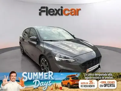 Usado Ford Focus Active 125 CV (91 kW) 2020 Gris Berlina