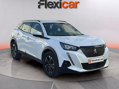 Usado Peugeot 2008 Active 110 CV (80 kW) 2021 Blanco SUV