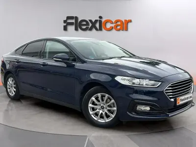 Usado Ford Mondeo ST-Line 188 CV (138 kW) 2021 Negro Familiar