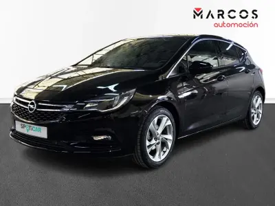 Usado Opel Astra Dynamic 150 CV (110 kW) 2017