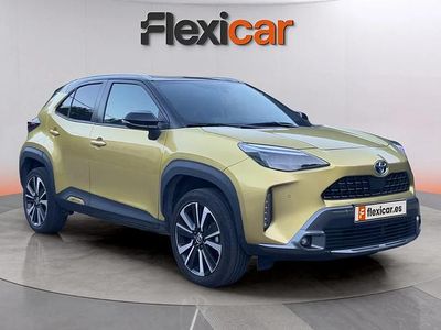 Usado Toyota Yaris Hybrid Edition 116 CV (85 kW) 2022 Amarillo