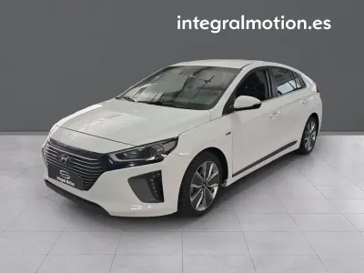 Usado Hyundai Ioniq 141 CV (103 kW) 2017 Blanco Utilitario