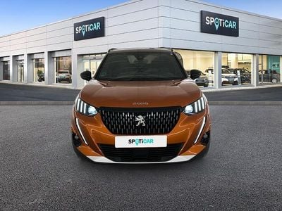 Usado Peugeot 2008 GT 130 CV (95 kW) 2022 Naranja SUV