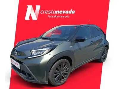 Usado Toyota Aygo X 72 CV (52 kW) 2023 Verde SUV