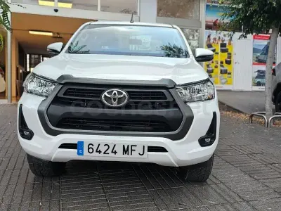 Usado Toyota HiLux Plus 150 CV (110 kW) 2022 Blanco Pickup/Camioneta