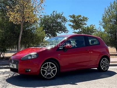 Rojo Usado 2008 Fiat Grande Punto Sport Utilitario | 4499 € (Un poco caro)
