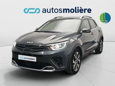 Usado Kia Stonic GT-Line 100 CV (73 kW) 2021 Gris SUV