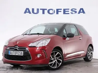 Usado DS Automobiles DS3 Style 100 CV (73 kW) 2015 Granate Coupe