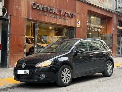 Usado VW Golf VI Advance 105 CV (77 kW) 2011 Negro Utilitario