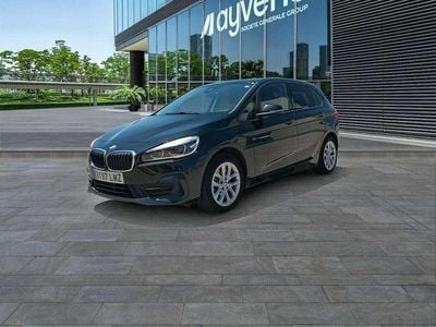 BMW 225