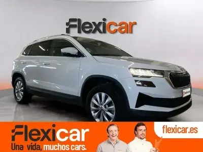 Begagnad Skoda Karoq 150 HK (110 kW) 2024 Vit SUV