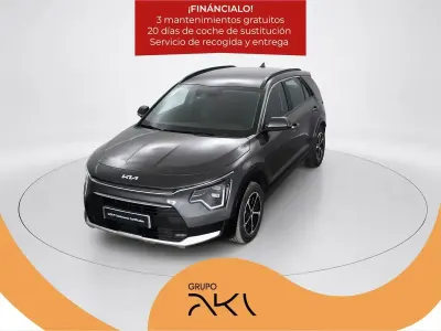 Usado Kia Niro 129 CV (94 kW) 2025 Gris SUV