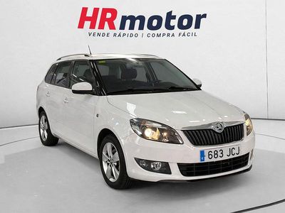 Usado Skoda Fabia 69 CV (50 kW) 2014 Blanco Utilitario