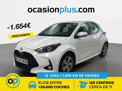 Usado Toyota Yaris Hybrid Active 116 CV (85 kW) 2024 Blanco Berlina