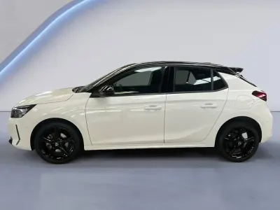 Usado Opel Corsa 100 CV (73 kW) 2024 Blanco Utilitario