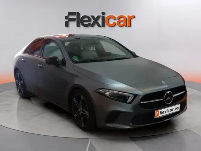 Usado Mercedes A200 163 CV (119 kW) 2022 Gris Berlina